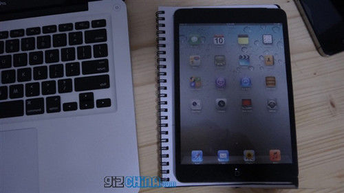 富士康内部泄露 iPad mini原版模型 
